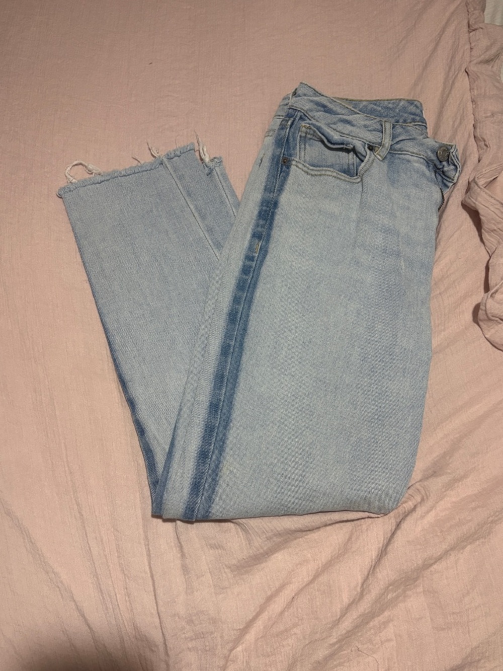 Light Wash Women’s Jeans with Side Stripe